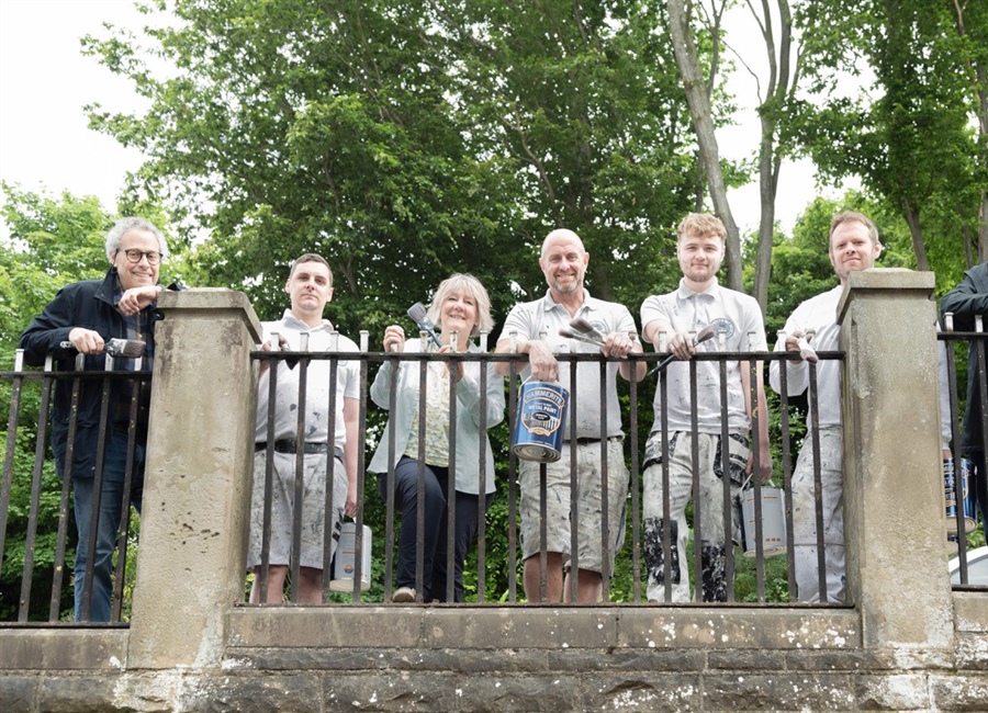 Extra hands needed to paint the Frenchgate railings